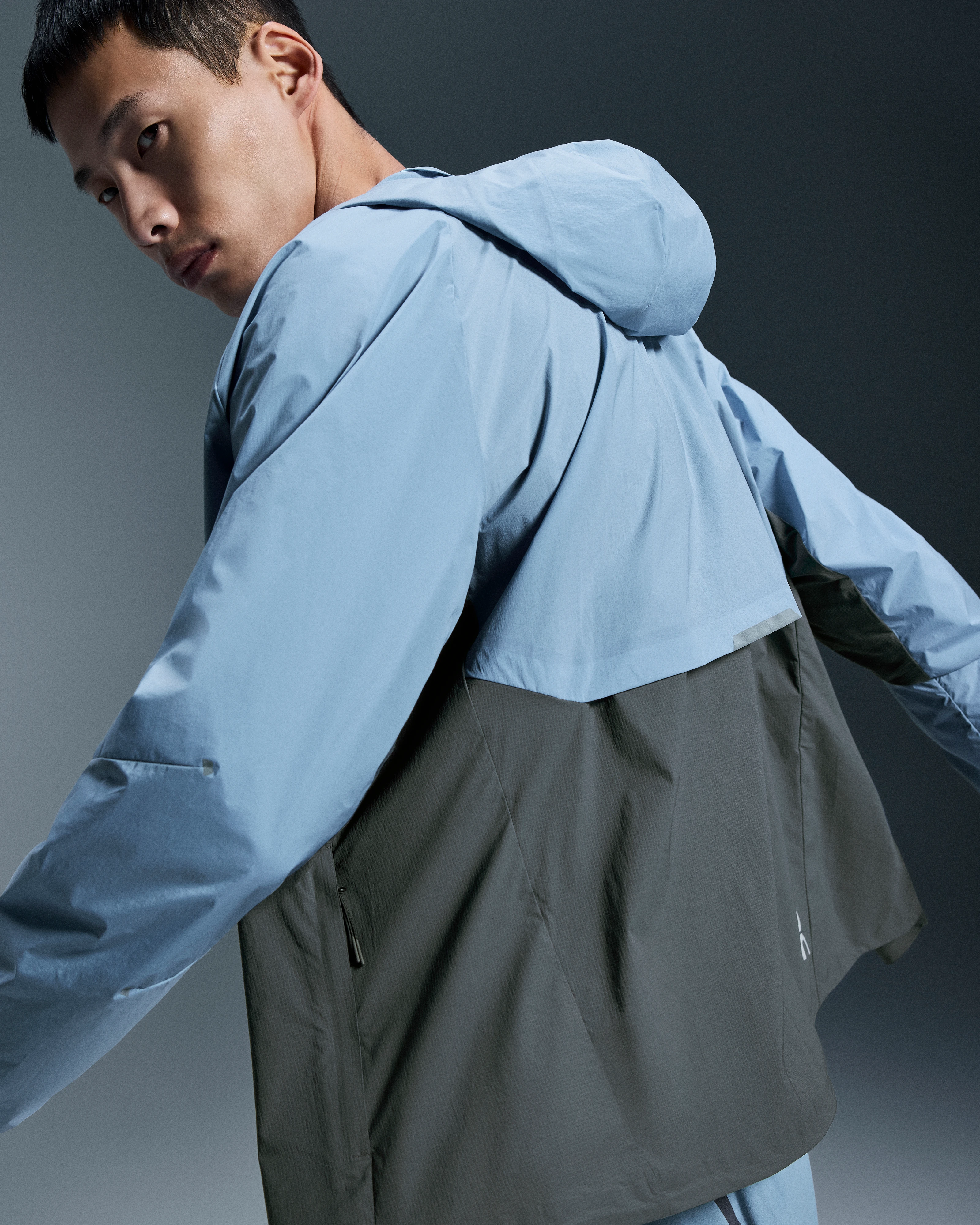 On Core Jacket Chambray & Eclipse Men Jackets