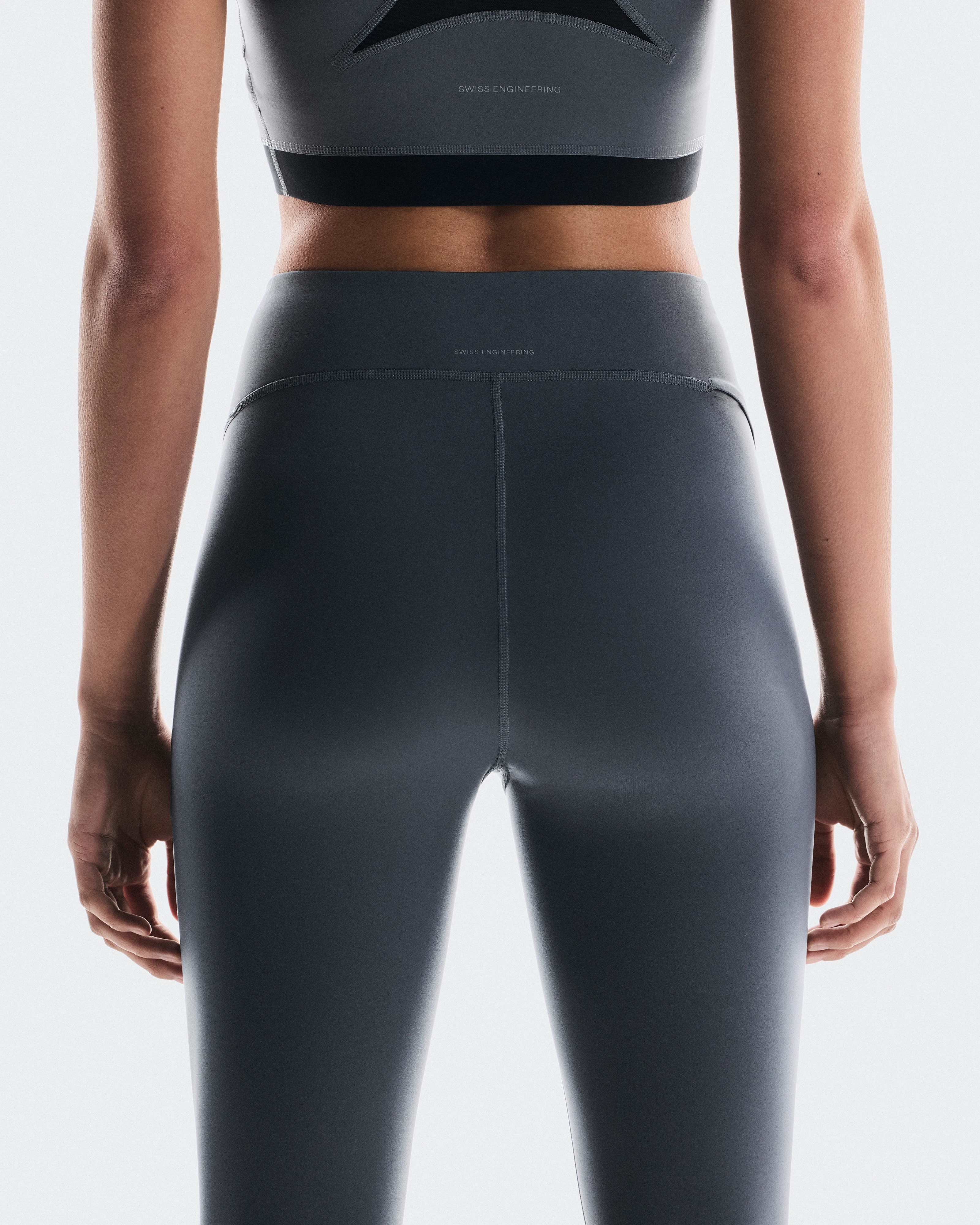On Train Tights 7/8 Rock Women Tights