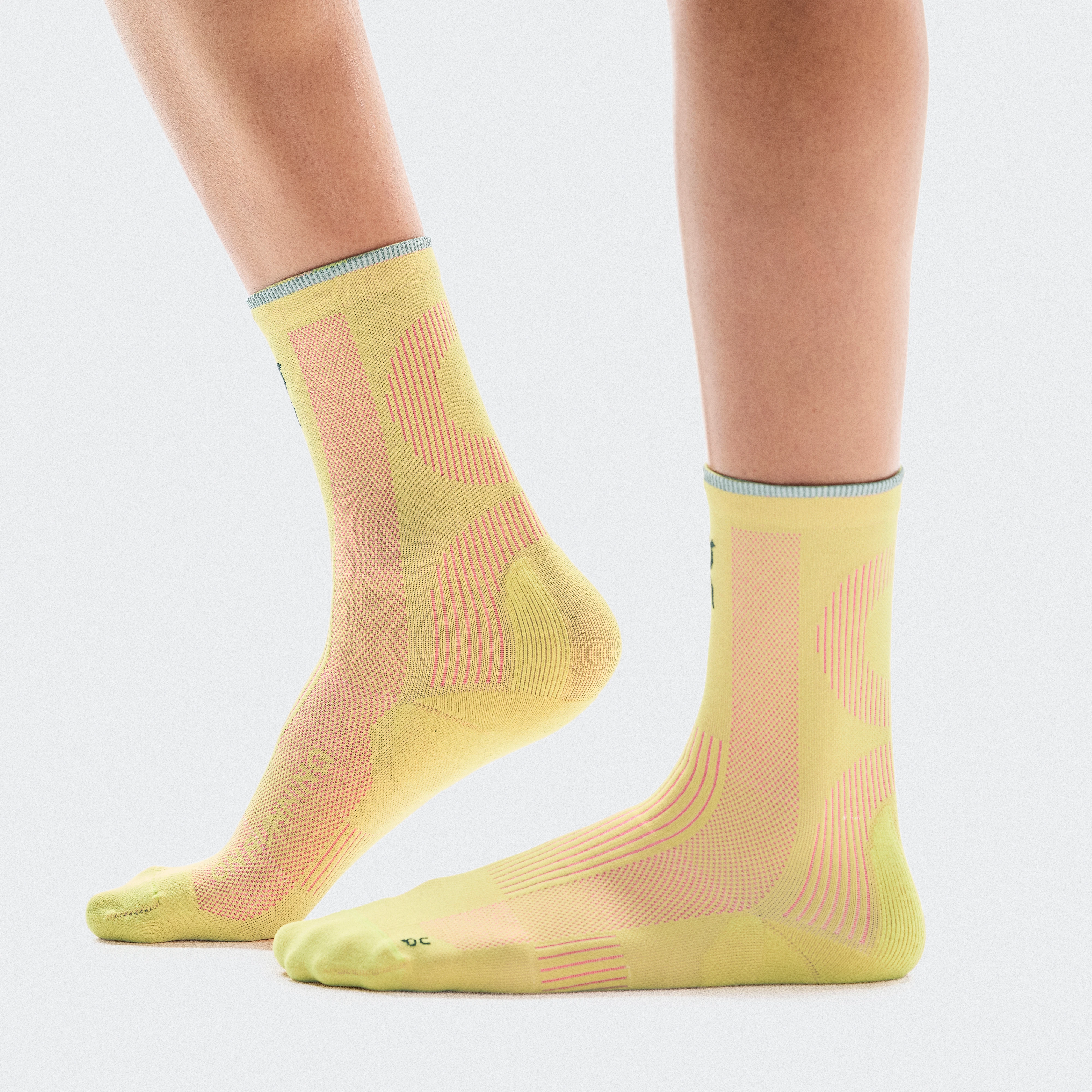 On Elite Run Sock High Yellow Pink Unisex Unisex – Racing, moisture-wicking, breathable Socks